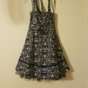 Hot topic book of life black and white dress